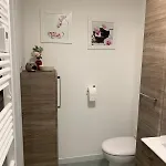 Les Hortensias, Charmante Petite Maison En Pierre * סן-מרטין-בולון