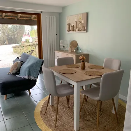 度假居 Les Hortensias, Charmante Petite Maison En Pierre *