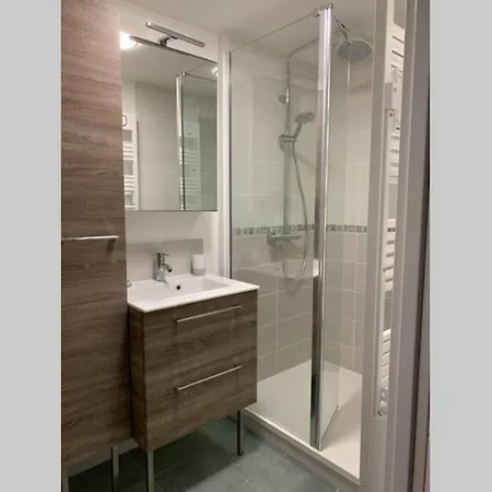 Les Hortensias, Charmante Petite Maison En Pierre 度假居 *